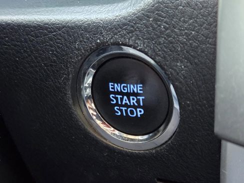 Used 2022 Toyota 4Runner SR5 Premium w/ Moonroof Package image 17