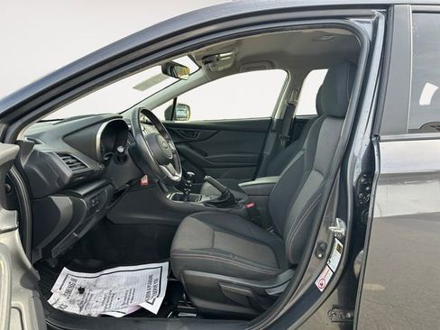Used 2020 Subaru Crosstrek 2.0i Premium image 9