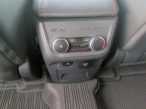 Certified 2025 Ford Explorer ST AWD/4WD image 19