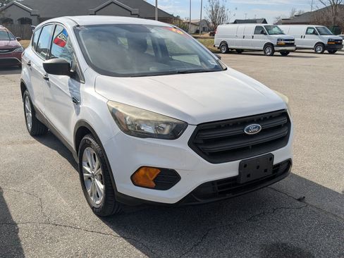 Used 2018 Ford Escape S image 6