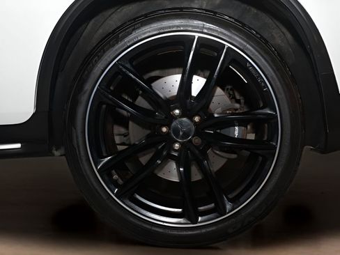 Used 2019 Mercedes-Benz GLC 63 AMG 4MATIC image 29