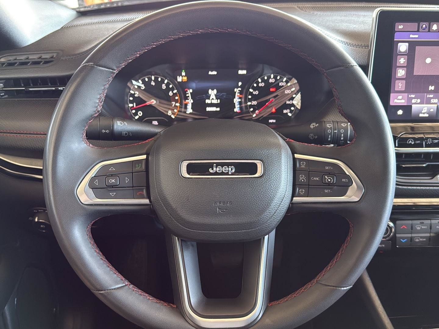Used 2024 Jeep Compass Trailhawk AWD/4WD image 15