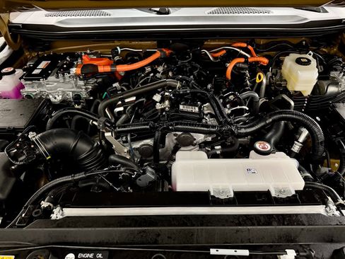 Used 2026 Toyota Land Cruiser w/ Premium Package AWD/4WD image 44