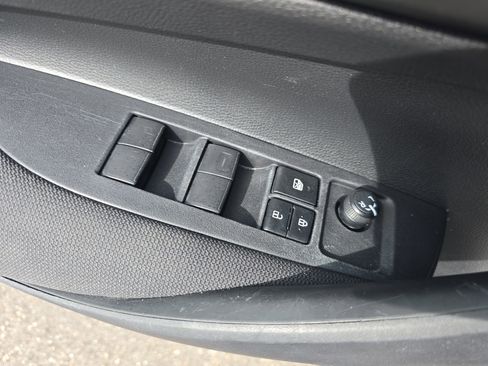 Used 2024 Toyota Corolla LE image 29