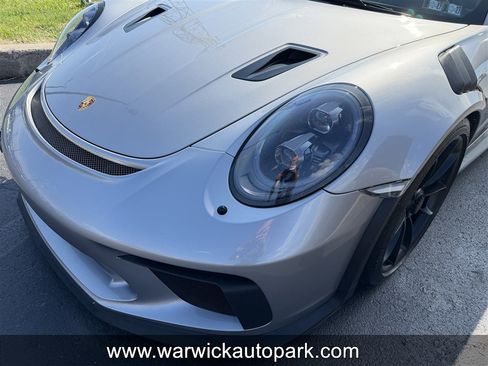 Used 2019 Porsche 911 GT3 RS image 3