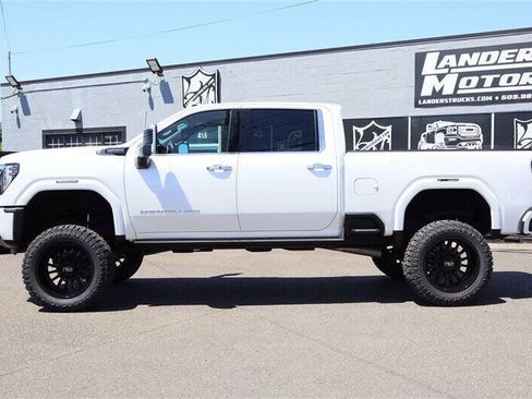 Used 2024 GMC Sierra 3500 Denali Ultimate AWD/4WD image 2