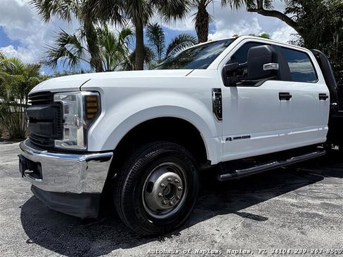 Used 2019 Ford F350 XL w/ Power Equipment Group image 4