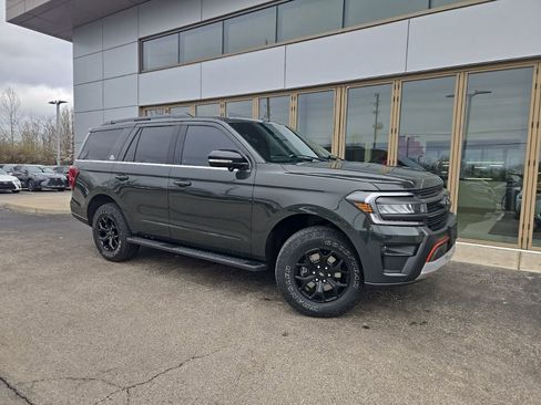 Used 2023 Ford Expedition Timberline image 3