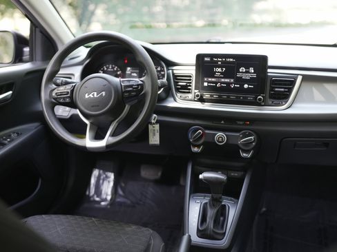 Used 2023 Kia Rio S image 25