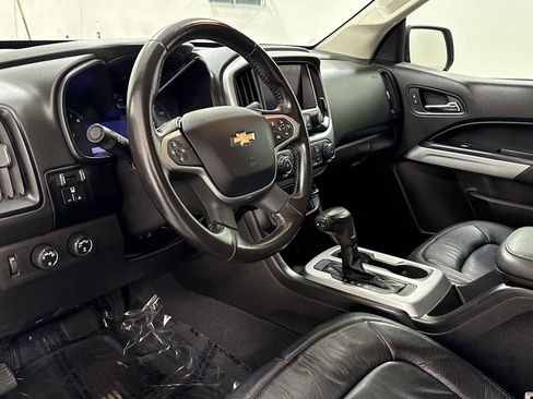 Used 2019 Chevrolet Colorado LT w/ Redline Special Edition image 12