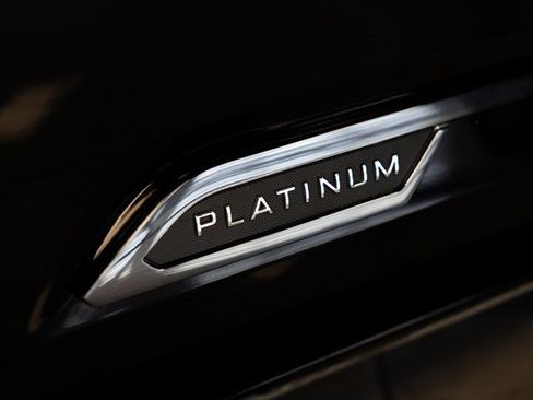 Used 2025 Toyota Tundra Platinum image 7