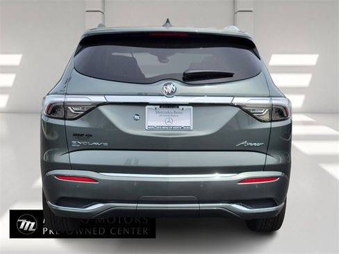Used 2023 Buick Enclave Avenir w/ Trailering Package, 5000 lbs. image 4