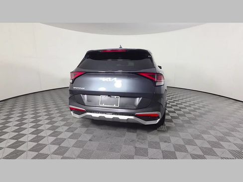 Used 2023 Kia Sportage EX FWD image 40