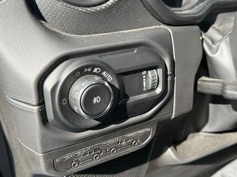 New 2025 Jeep Wrangler Unlimited Rubicon w/ Steel Bumper Group image 15