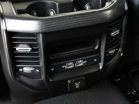 Used 2022 RAM 2500 Limited w/ Towing Technology Group AWD/4WD image 32
