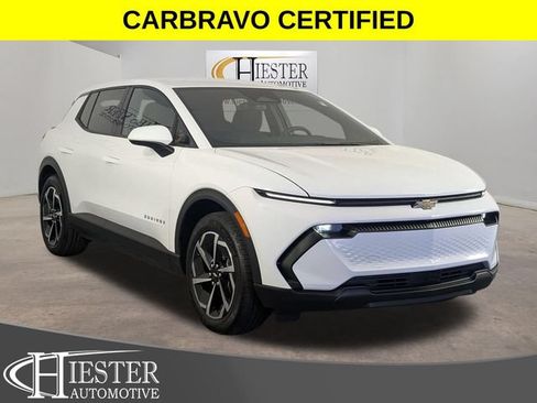 Certified 2025 Chevrolet Equinox EV LT FWD image 1