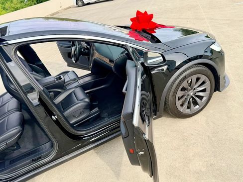 Used 2018 Tesla Model X 75D AWD/4WD image 59