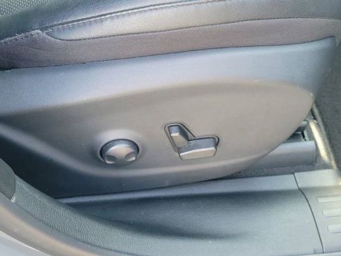 Used 2022 Jeep Cherokee Latitude Lux image 9