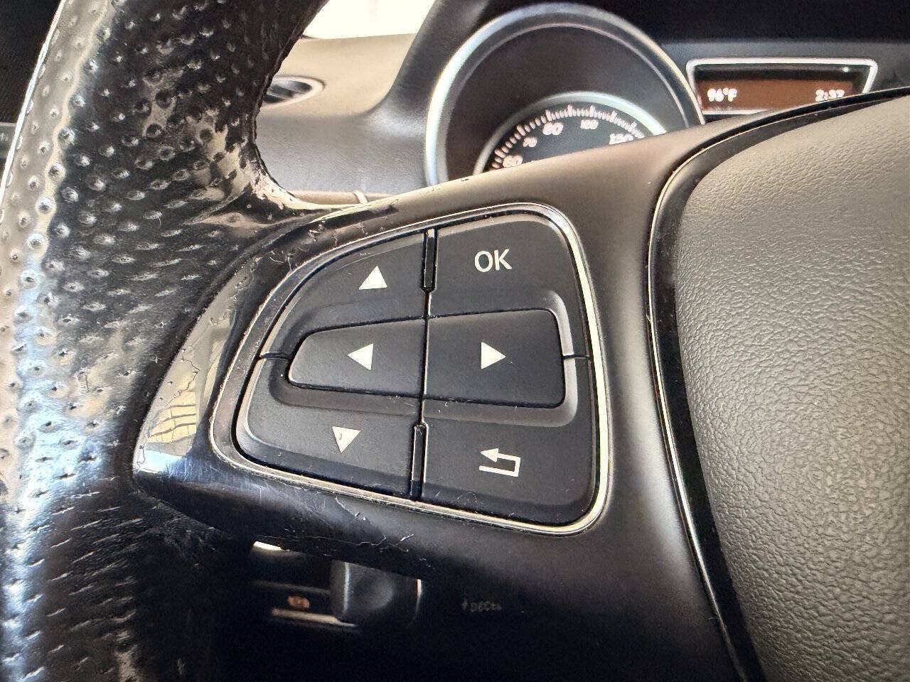 Used 2018 Mercedes-Benz GLE 350 4MATIC image 24