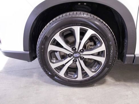 Used 2021 Subaru Forester Limited w/ Popular Package #3 image 10