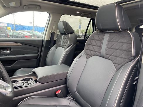 New 2026 Honda Pilot Elite image 11