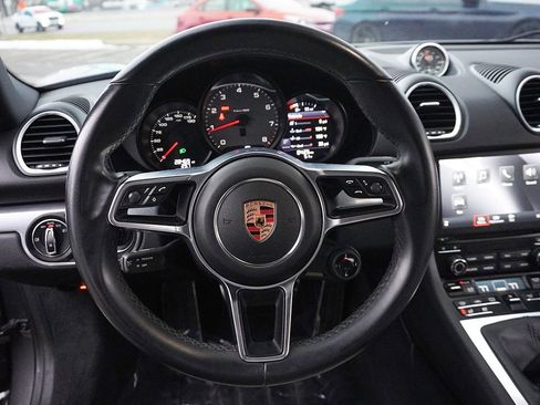 Used 2019 Porsche 718 Cayman S image 39