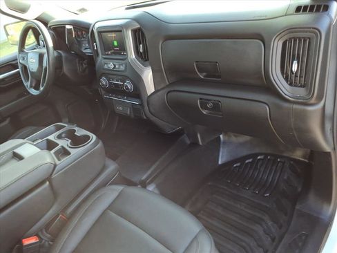 Used 2023 Chevrolet Silverado 1500 W/T w/ WT Value Package AWD/4WD image 18