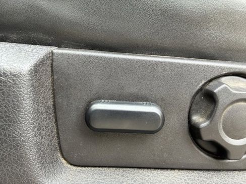 Used 2012 Ford F150 Raptor image 15