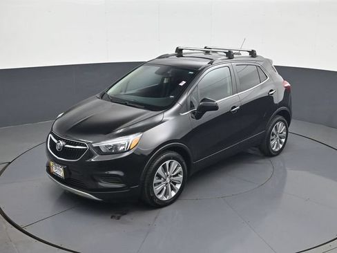 Used 2020 Buick Encore Preferred w/ Safety Package FWD image 13