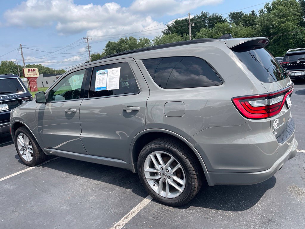 Used 2024 Dodge Durango GT AWD/4WD image 4