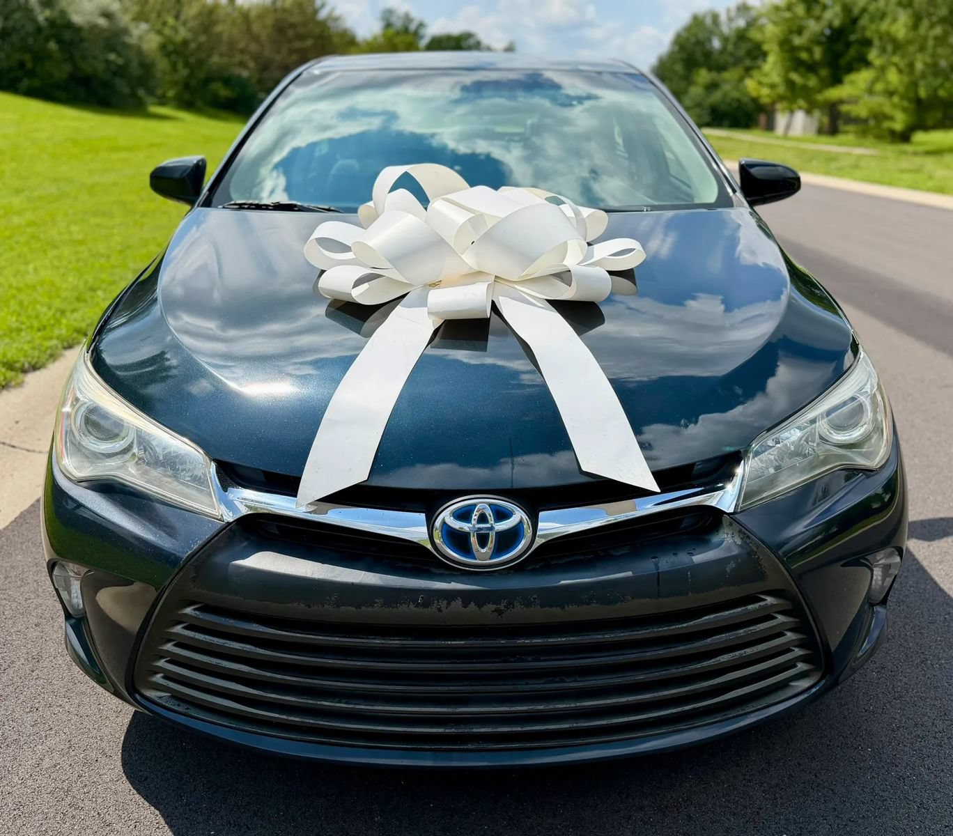 Used 2017 Toyota Camry SE FWD image 2