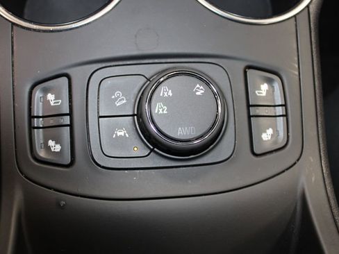 Used 2024 GMC Terrain SLT image 48