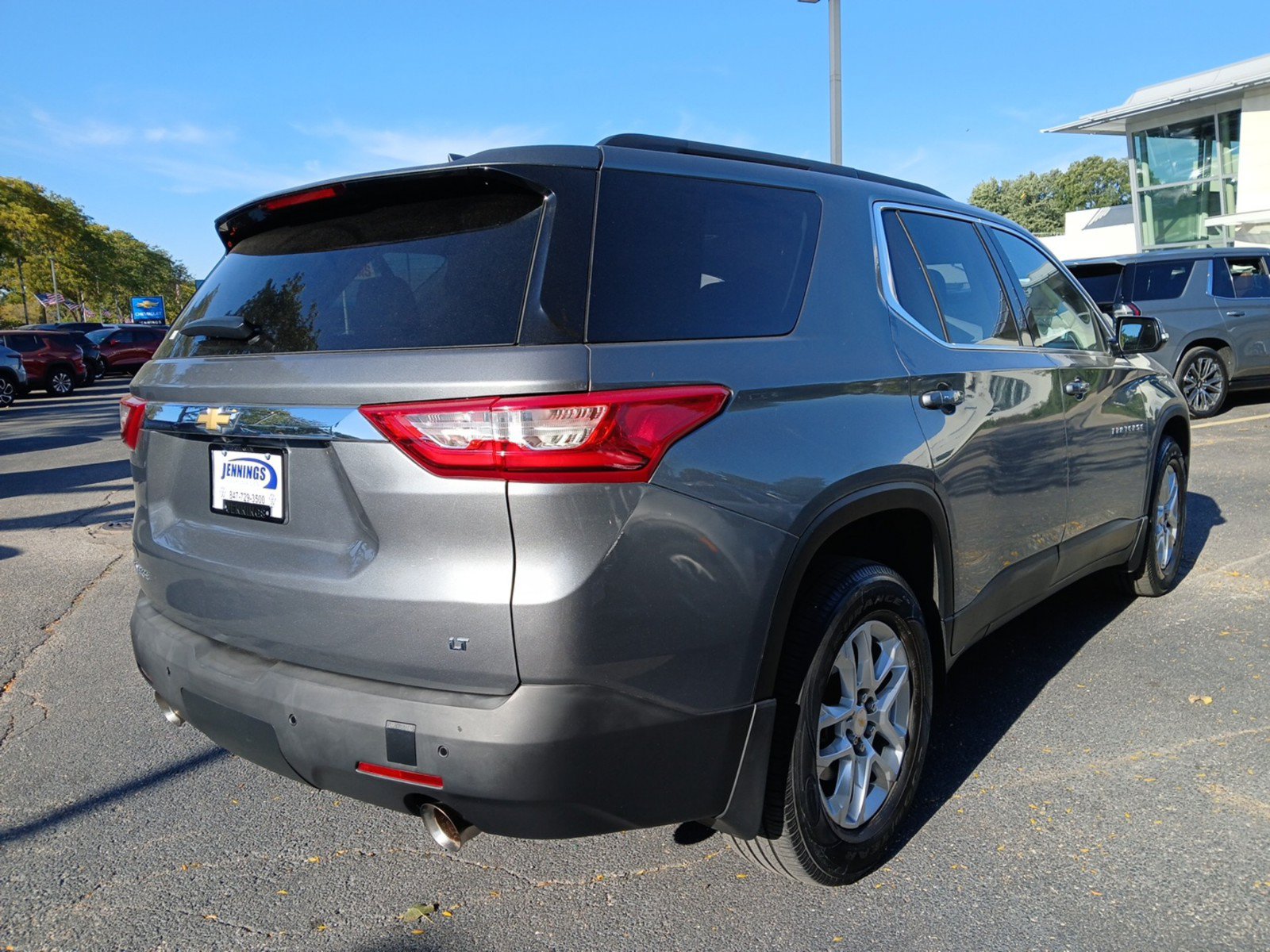 Used 2019 Chevrolet Traverse LT w/ LPO, Floor Liner Package AWD/4WD image 4