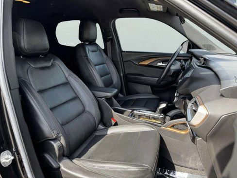 Used 2022 Chevrolet TrailBlazer ACTIV image 47