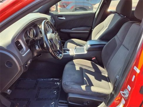 Used 2022 Dodge Charger SXT image 13
