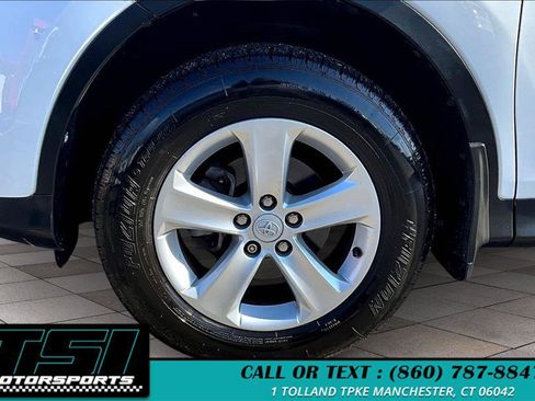 Used 2014 Toyota RAV4 XLE image 9