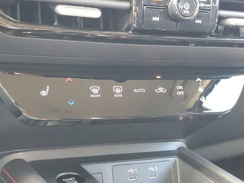 New 2026 Nissan Kicks SR w/ Cold Weather Package image 20