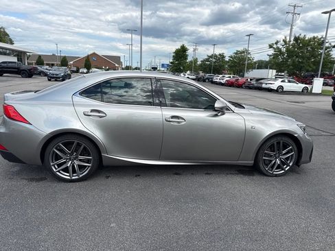 Used 2018 Lexus IS 350 AWD image 22