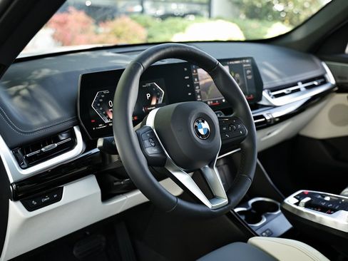 New 2026 BMW X1 xDrive28i w/ Convenience Package image 17