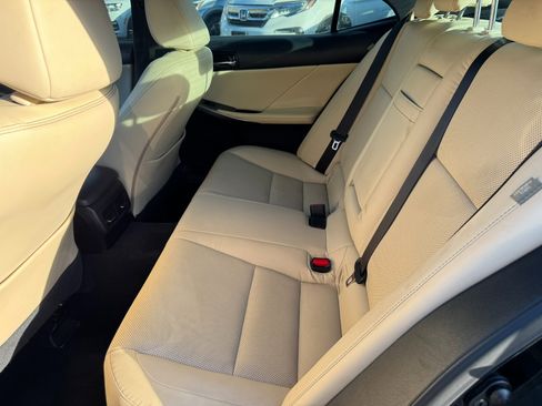 Used 2014 Lexus IS 250 image 28
