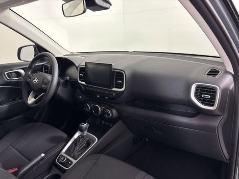 New 2026 Hyundai Venue SEL image 13