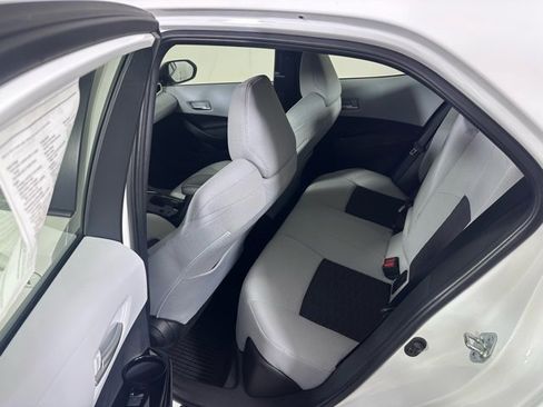 Used 2023 Toyota Corolla SE image 15