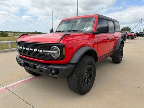 Used 2023 Ford Bronco Wildtrak AWD/4WD image 7