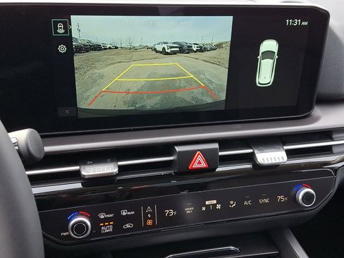 New 2026 Kia Sportage EX image 14