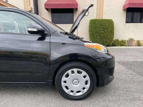 Used 2008 Scion xD image 30