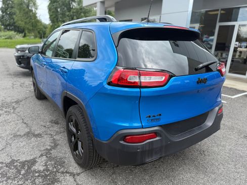 Certified 2018 Jeep Cherokee Limited w/ High Altitude Package image 9