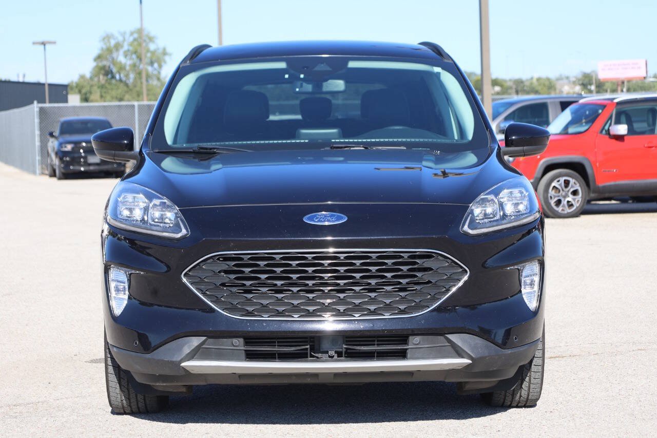 Used 2021 Ford Escape Titanium AWD/4WD image 2
