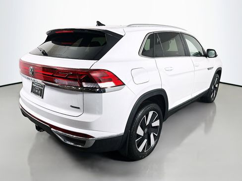 New 2026 Volkswagen Atlas Cross Sport SEL AWD/4WD image 7