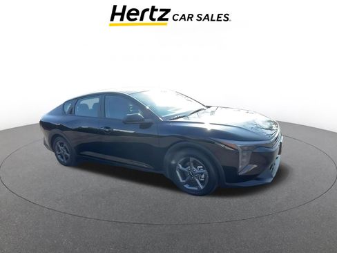 Used 2025 Kia K4 LXS image 1