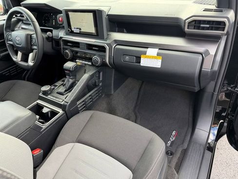Certified 2025 Toyota 4Runner TRD Sport AWD/4WD image 19